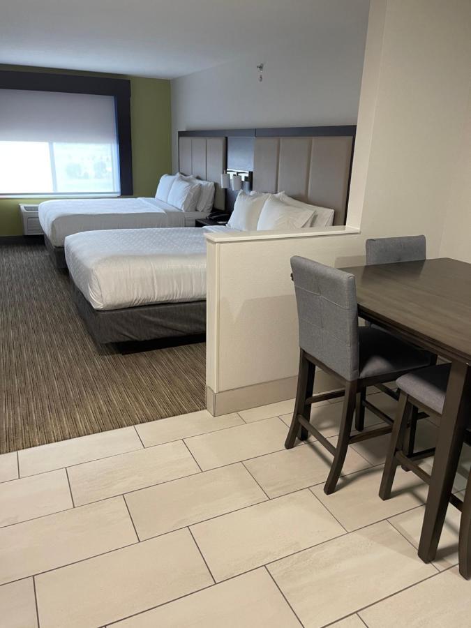 Holiday Inn Express Hotel & Suites Las Vegas By Ihg Экстерьер фото