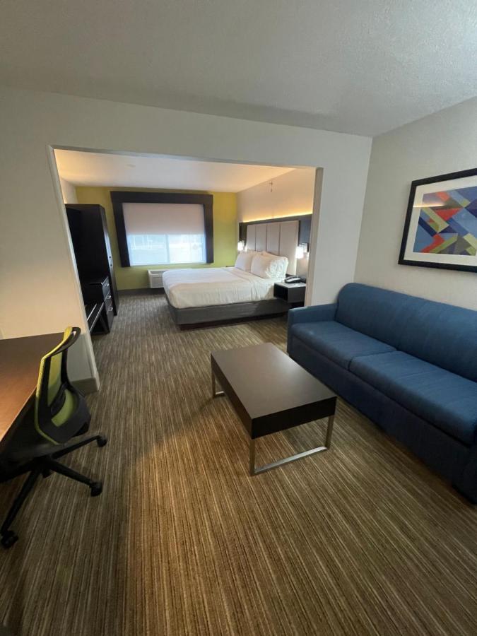 Holiday Inn Express Hotel & Suites Las Vegas By Ihg Экстерьер фото